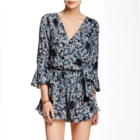 FREE PEOPLE Romper ALL THE RIGHT RUFFLES BLUE Floral - Picture 6 of 10